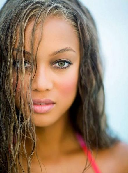 Tyra Banks dating her financer