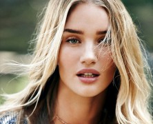 Newsmaker Of the Week : Rosie Huntington-Whiteley