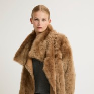 The Myths of Shearling Coats: What Misconceptions Hide Their True Benefits?