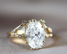 Unique Engagement Rings: A Guide to Finding Your Perfect Match